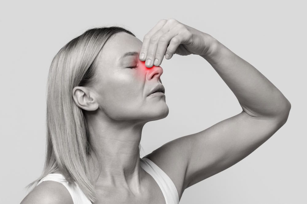 red light therapy for sinus pain